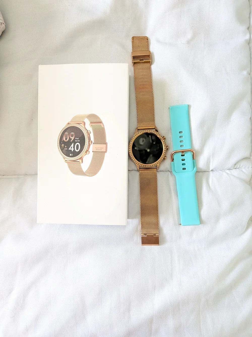 I70 Rose Gold Smartwatch with Interchangeable Aqua Band
